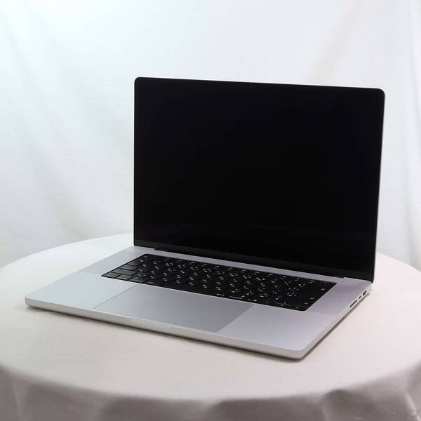 【中古】Apple(アップル) 〔見せびらかす品〕 MacBook Pro 16.2-inch Early-2026 MGE64J／A Apple M5 Pro 18中核グループ中央処理装置_20中核グループGPU 48GB SSD1結核症 しろがね色 〔26.3 Tahoe〕 【262-ud】