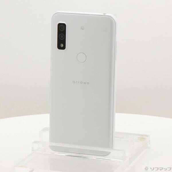 【中古】FUJITSU(富士通） arrows We 64GB 白いこと FCG01 au SIM無償性 【196-ud】