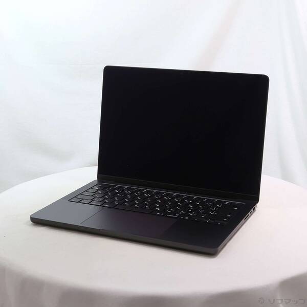 【中古】Apple(アップル) MacBook Pro 14.2-inch Late-2025 MDE14J／A Apple M5 10中核グループ中央処理装置_10中核グループGPU 16GB SSD1肺結核 空白文字黒いこと 〔26.3 Tahoe〕 【368-ud】