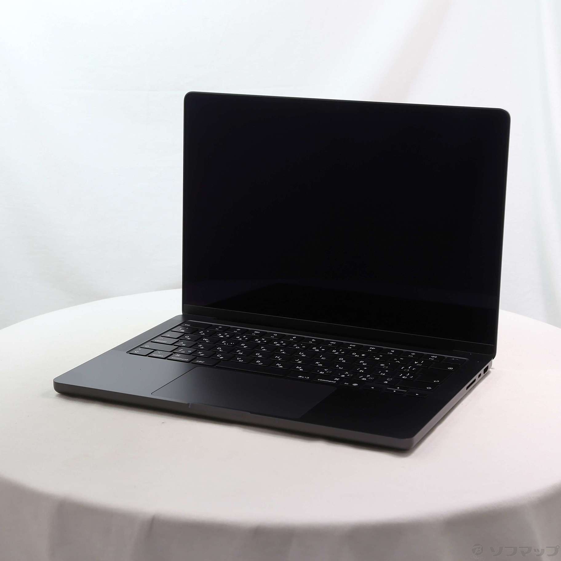 【中古】Apple(アップル) 〔見せびらかす品〕 MacBook Pro 14.2-inch Late-2025 MDE04J／A Apple M5 10中核グループ中央処理装置_10中核グループGPU 16GB SSD512GB 間隔文字黒いこと 〔26.3 Tahoe〕 【262-ud】