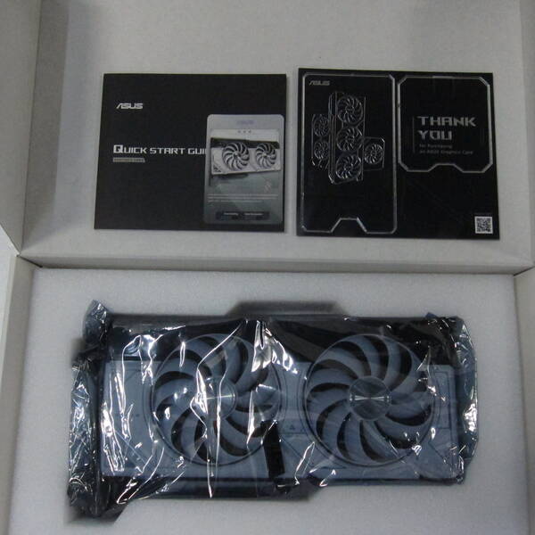 【中古】ASUS(エイスース) DUAL-RTX4070-O12G-WHITE 【377-ud】｜ソフマップ中古専門店