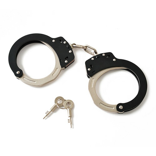 楽天市場 あす楽対応 送料無料 チタン合金 手錠 Arm 02 本物 ハンドカフ ブラック シルバー 黒 本格的 高品質 護身 高耐久 軽い 軽量 警察 ポリス 囚人 コスプレ イベント 仮装 舞台 演劇 ドラマ 映画 小物 小道具 衣装 サバゲー 犯人 拘束 ファッション