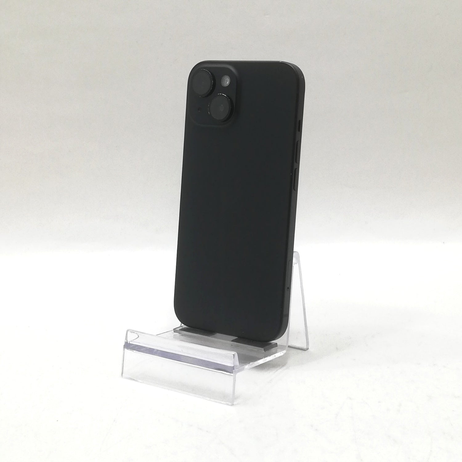 【中古品】Apple(アップル) iPhone 15 / 2023 / 128GB / ブラック / docomo版SIMフリー / ランク:C / MTMH3J/A / A3089 【中古品管理番号:40936】|Mac専門の秋葉館店