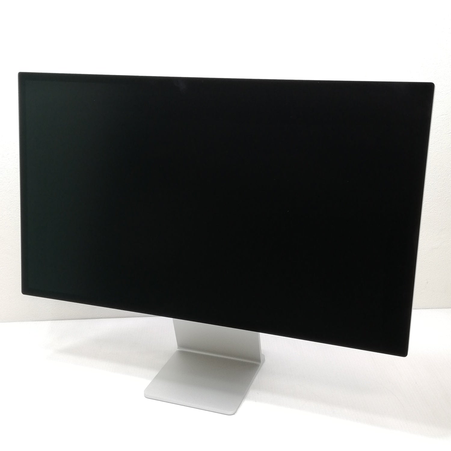 Apple Cinema Display 22インチ　（アダプタ付き） Apple Cinema Display 22インチ （アダプタ付き） Apple Cinema