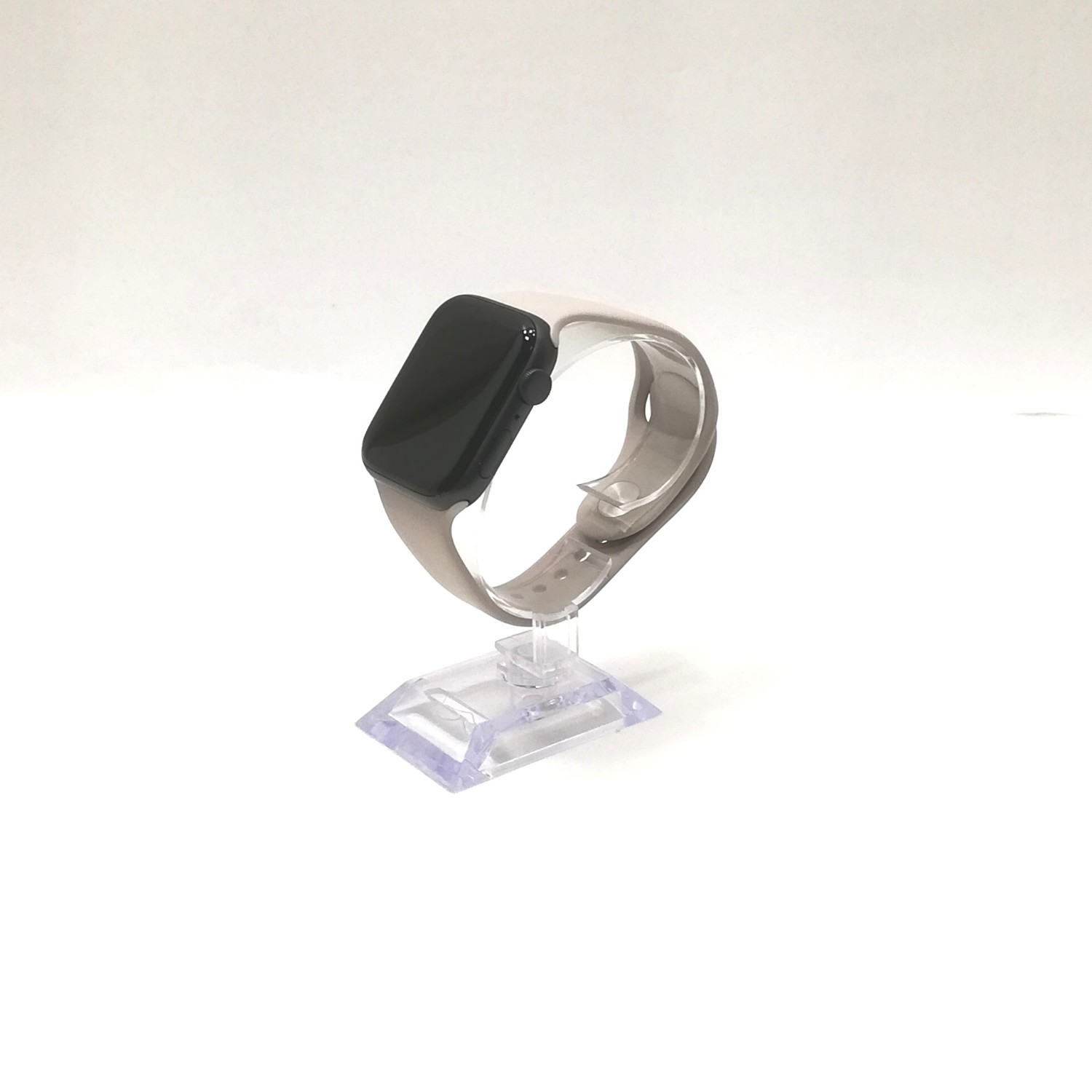 Apple(アップル) 【中古品】 Apple Watch/ SE (第1世代) / 44mm /GPSモデル / MKQ43J/A / A2352 / スペースグレイアルミニウムケース / スターライトスポーツバンド - (S/M) 【中古品管理番号:A41339】｜Mac専門の秋葉館店