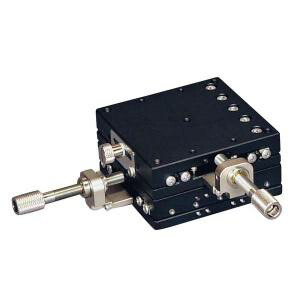 送料無料！！【中央精機】中央精機 LD-7042-CR6 ハイグレード XYステージ 70&times;70 メーカー直送 代引不可 北海道沖縄離島不可【smtb-u】｜あきばお～支店 33,823円