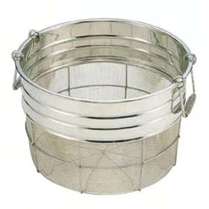 送料無料！！ 【本間冬治工業】 弁慶 18-8 寸胴型 ザル 43cm 2斗 取手付 本間冬治工業【smtb-u】