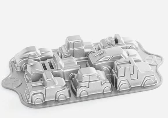 ノルディックウエア プロキャスト スイートライダース クラシックカー パンケーキ型 Nordic Ware Pro-Cast Sweet Rides Classic Car Pan 59624