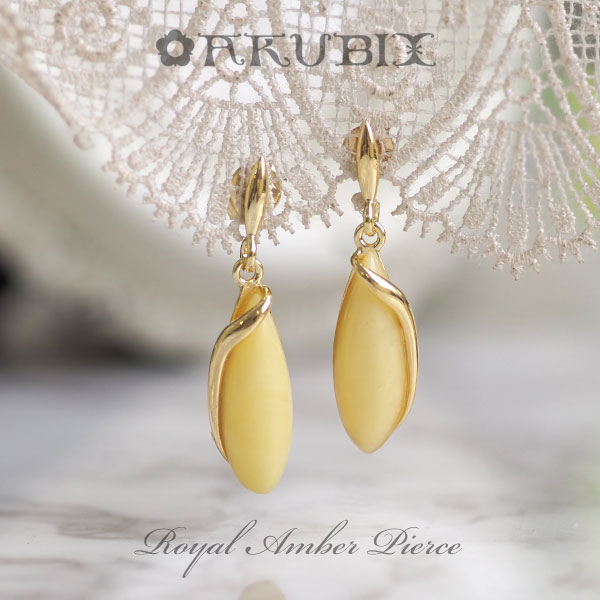 2点セットのみ！k18 ピアス　アンバー　ブレスレット 2点セットのみ！k18 ピアス アンバー ブレスレット 2点セットのみ！k18