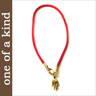 Al Eli One Of A Kind ワンオブアカ India Hand チャームハマサ Charm One Of A Kind ワンオブアカ India Hand チャームハマサ Charm Bracelet Gold Hamsa Good Luck Jewelry Magazine Posted On Celebrity Favorite Brand