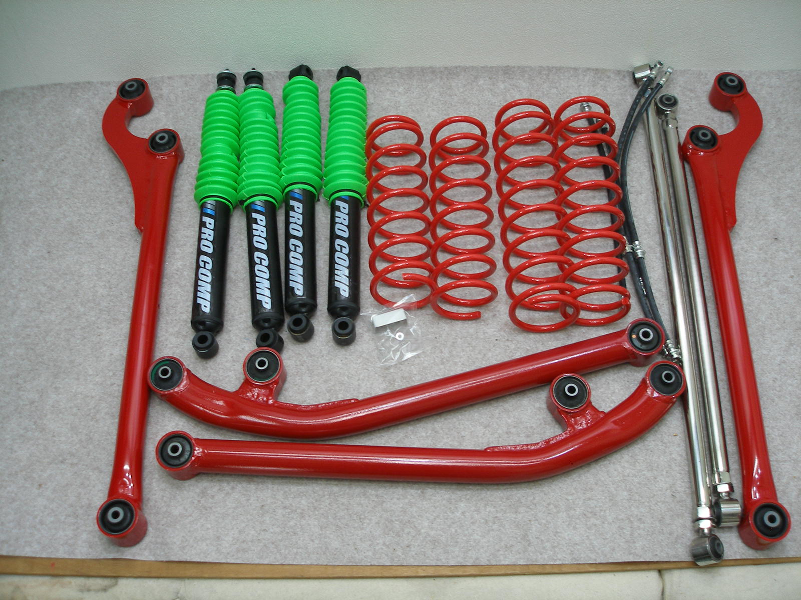 アルマージ ジムニー4インチアップスプリング 送料無料 ジムニーJB64 74系4インチスプリング