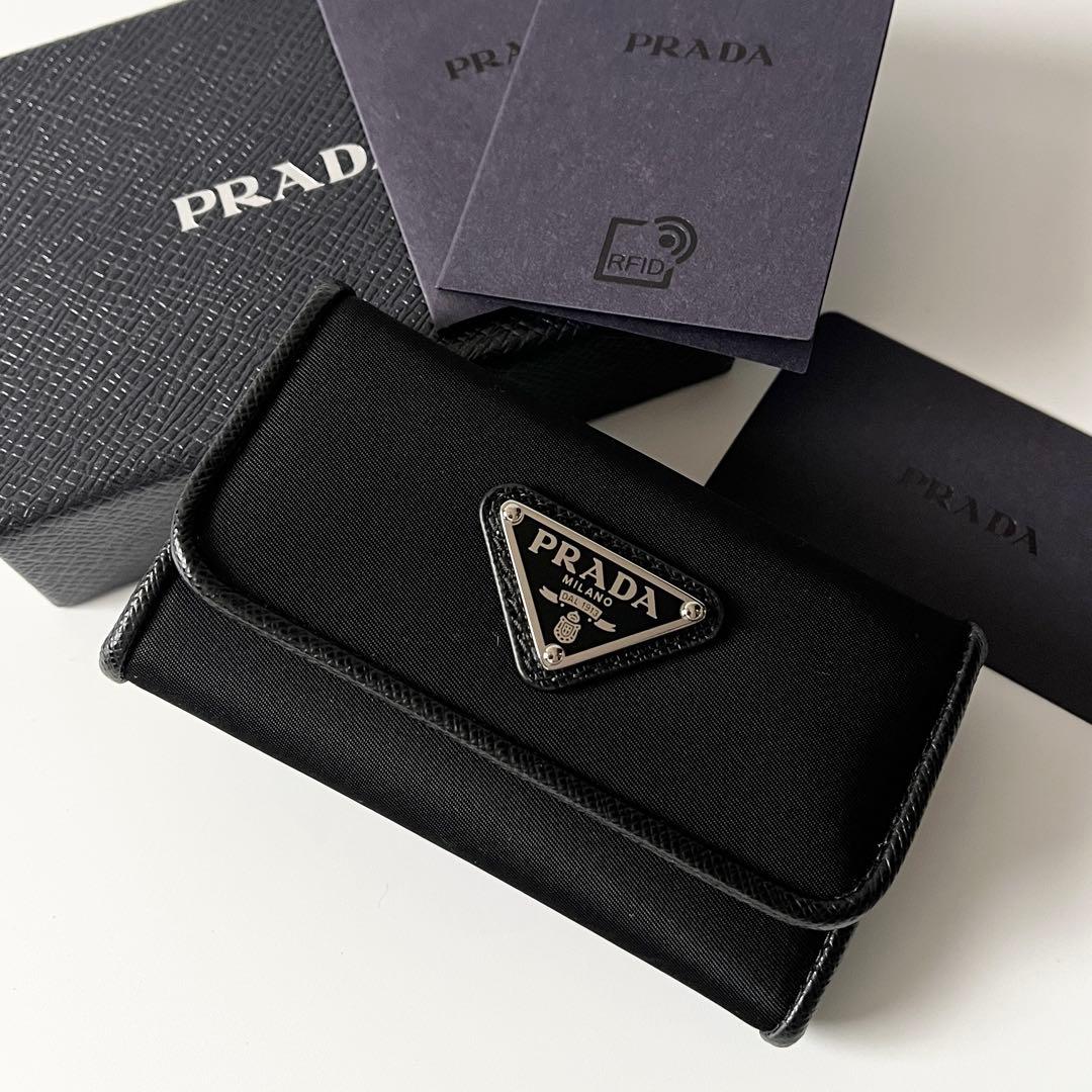 PRADA　プラダ　6連キーケース　トライアングルロゴ　ナイロン　サフィアーノレザー　ブラック　三角プレート　ICタグ確認済み　1PG222　【中古】｜Ala Vintage Shop