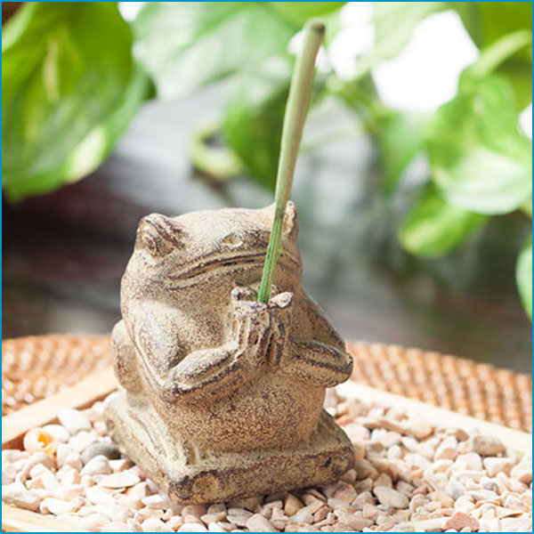 楽天市場】香炉 お香 香炉 アロマ 置物 御線香 せんこう カエル かえる