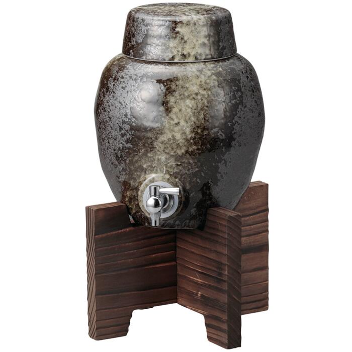 焼酎サーバー 酒器 黒伊賀 1升 美濃焼 陶器 焼酎 サーバー コック おしゃれ 日本酒 焼酎 冷酒 梅酒 サーバー モダン オシャレ 晩酌 グッズ 家庭用 業務用 来客用 お酒 入れ物 陶器サーバー 居酒屋 飲み屋 日本製 陶磁器 焼き物 送料無料 ※ 信楽焼 名入れ ではありません