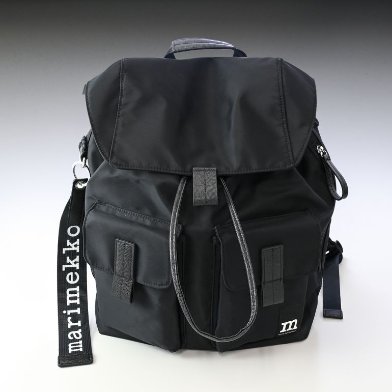 マラソン限定3つエントリーで21倍確定●最強配送 マリメッコ marimekko バッグ リュック バックパック Everything Backpack L Solid ブラック 091198 009 北欧 北欧雑貨 北欧デザイン【RSL】