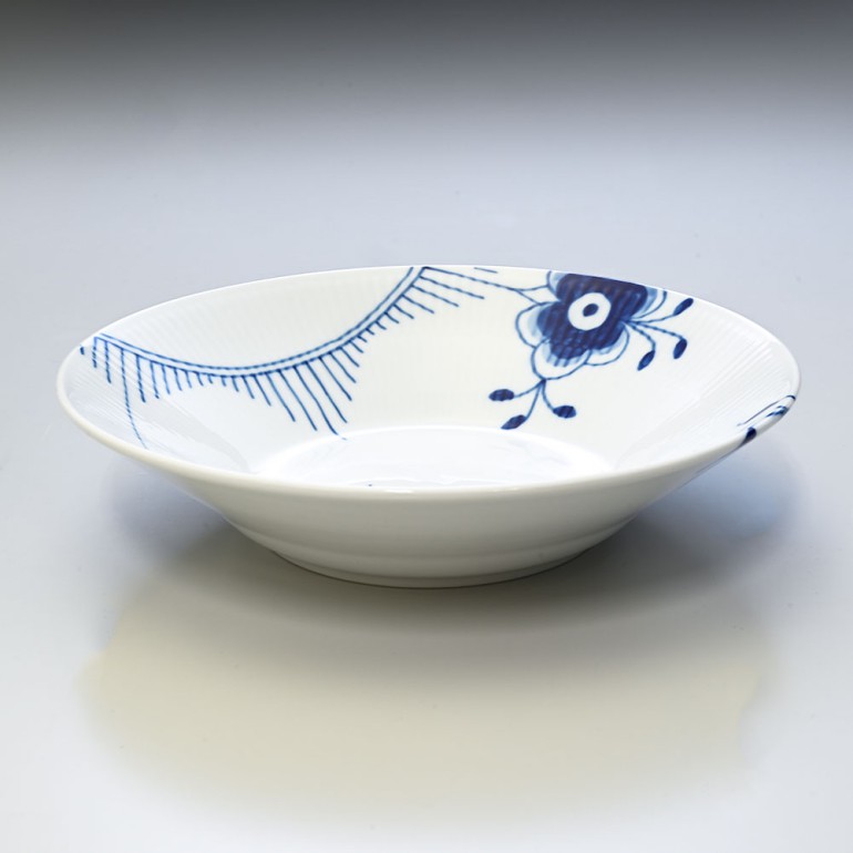 未使用箱付き！ロイヤルコペンハーゲン　ブルーフルーテッド　メガ　パスタプレート ロイヤルコペンハーゲン（Royal Copenhagen） ブルー