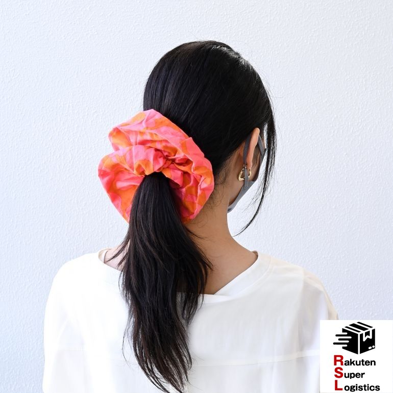 【2023AW】marimekko マリメッコ/ Hentto Mini Unikko シュシュ 2023AW】marimekko マリメッコ/ Hentto Mini Unikko シュシュ