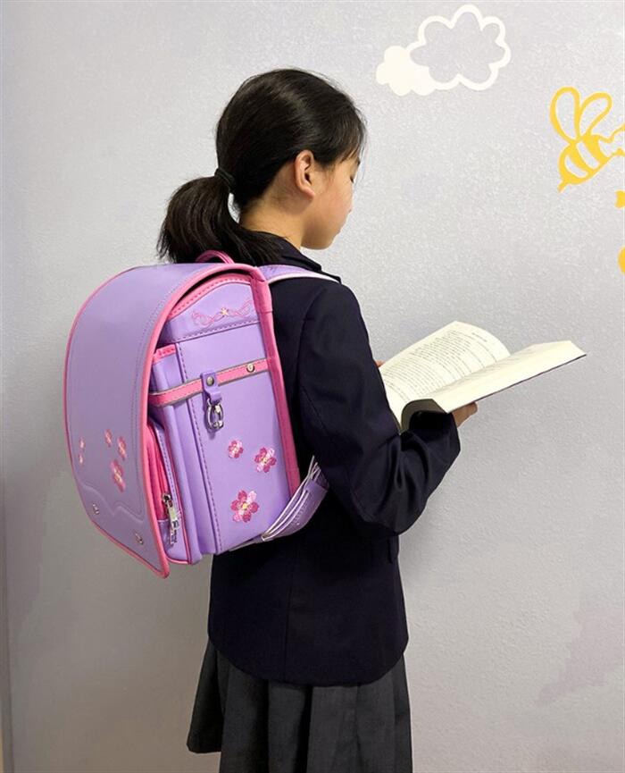 マラソン ポイント10倍 8 4 00 8 11 01 59まで ランドセル 軽量 男の子 女の子 リュックサック 子供 バック 安心バッグ おしゃれ 軽量 遠足 小学生 入園 入学 教科書対応 大容量 人気 刺繍 桜柄 桜 送料無料 パープル コーヒー