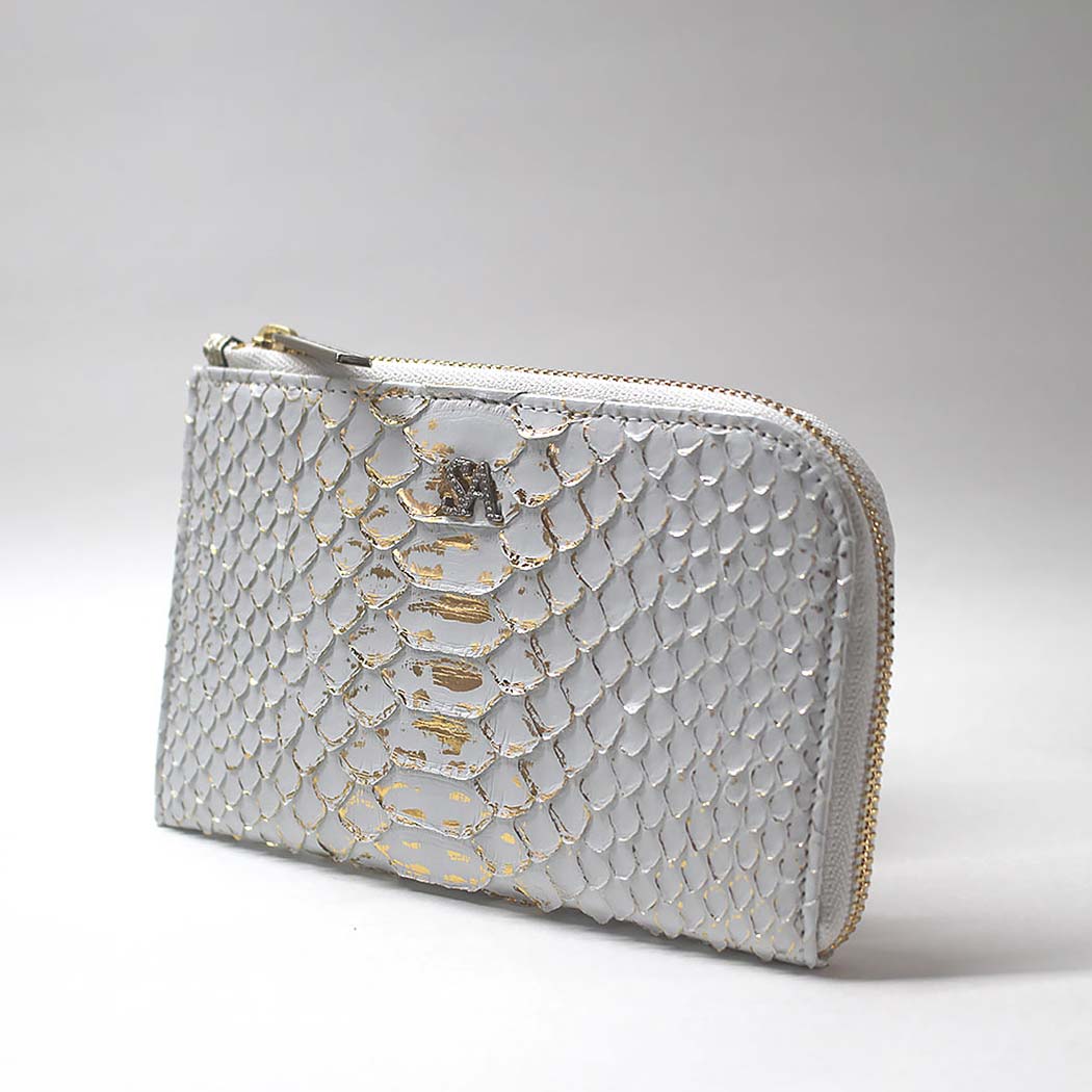 未使用級　バレンシアガ　付属品完備　折り財布　パイソン　レザー　型押し　シルバー 未使用級 バレンシアガ 付属品完備 折り財布 パイソン レザー 型