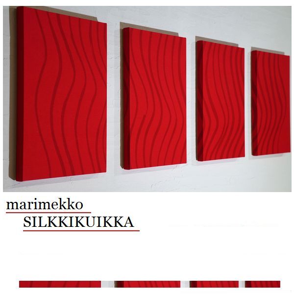 ファブリックパネル 壁掛けフック付き アリス marimekko SILKKIKUIKKA 40×30ｃｍ 4枚組 赤 ファブリックボード 北欧 マリメッコ シルッキクイッカ レッド 壁掛け