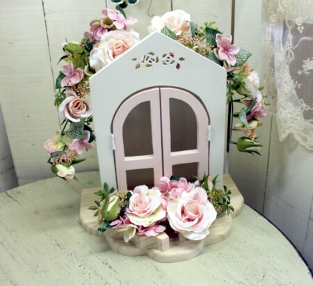かわいい ペット仏壇 教会みたいなメモリアルボックス カッティング薔薇 ホワイトピンク ペットロス 虹の橋 ペット仏具 ★