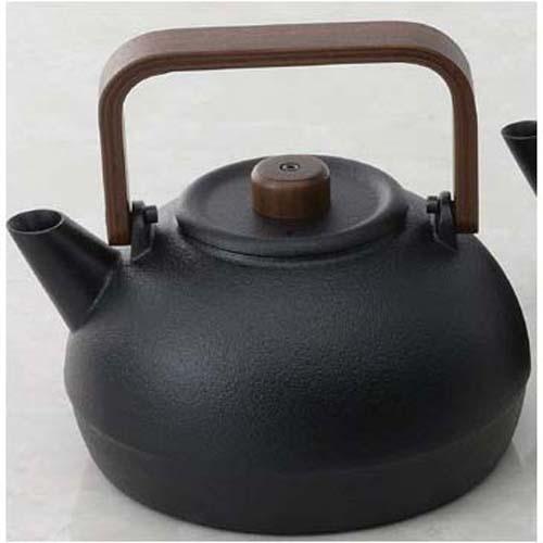 【欠品時納期仮予定】山形鉄器 ティケトル Mサイズ ウォールナットハンドル 1.8L 直火・IH使用可