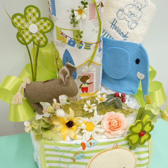 直送商品短納期 出産祝い アニマル おむつケーキ 動物のおともだち グリーン みんな仲良し メルヘンなおむつケーキ 大型3段 絵本から飛び出してきたような可愛さ かわいい 実用ギフト ミニタオル スタイetc付き 送料無料 オムツケーキ Smtb ギフト 直送商品短納期 出産祝い アニマル おむつケーキ 動物のおともだち グリーン みんな仲良し メルヘンなおむつケーキ 大型3段 絵本から飛び出してきたような可愛さ かわいい 実用ギフト ミニタオル スタイetc付き 送料無料 オムツケーキ Smtb ギフト