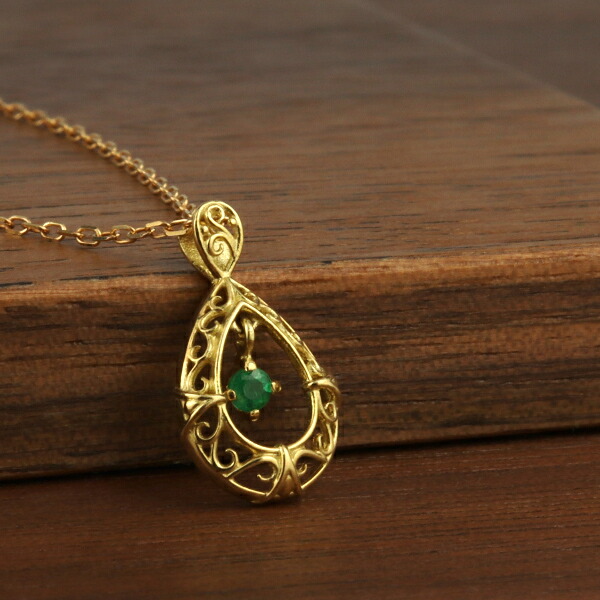 K18 エメラルド 透かし ドロップ ネックレス 18金 18k ゴールド 天然石 アラベスク しずく 繊細 華奢 レディースアクセサリー Women's Jewelry Ladies 贈り物 天然石 誕生石 5月 ゴールドネックレス WG きれい 揺れる 雫 滴 涙 フレーム 大人 高級感 クラシック アンティーク|アリゼ