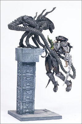 楽天市場】McFarlane マクファーレン AVP エイリアン vs