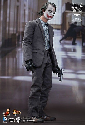 楽天市場 1 6 Hot Toys ホットトイズ ムービーマスターピース トイサピエンス限定 ジョーカー 銀行強盗 Ver 2 0 All Blue