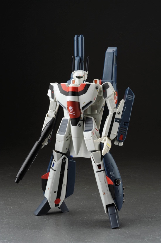 特価品コーナー☆ 1 60 マクロス 完全変形 VF-1S 一条輝機 with