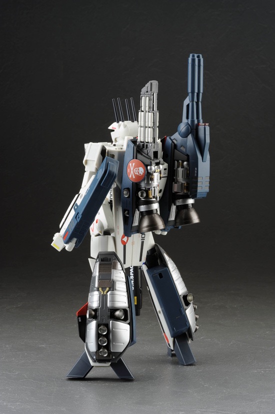 特価品コーナー☆ 1 60 マクロス 完全変形 VF-1S 一条輝機 with