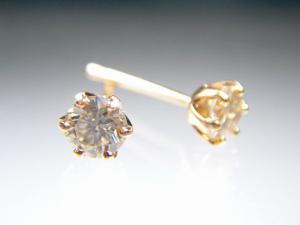 K10PGダイヤ ピアス10P03Dec16【楽ギフ_包装】