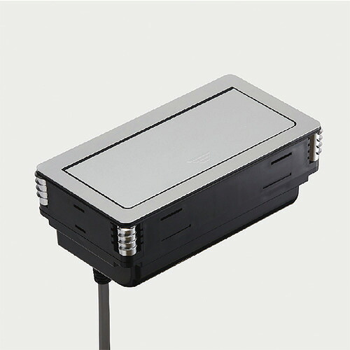 石黒製造所 ＰＬＡ-ＰＡＲＴ G201 フラットプッシュコンセント 4口 ワット数/ワット数/ワット数/USB(中次ぎ) 吊りひも長：2ｍ 15A 125V 最大限度：1500W しろがね色 G2013E1US