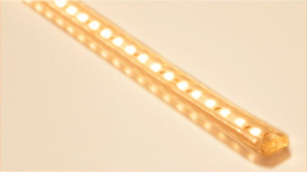 ＴＥＳ ＬＩＧＨＴＩＮＧ フレキシブル照明 屋外屋内兼用Qoonela X（屋外屋内兼用クーネラテン） TQXDシリーズ コネクタタイプ 全長1010mm 2200K 電球色 送りコード有り(通常200m) TQXD101022DC ※受注生産品