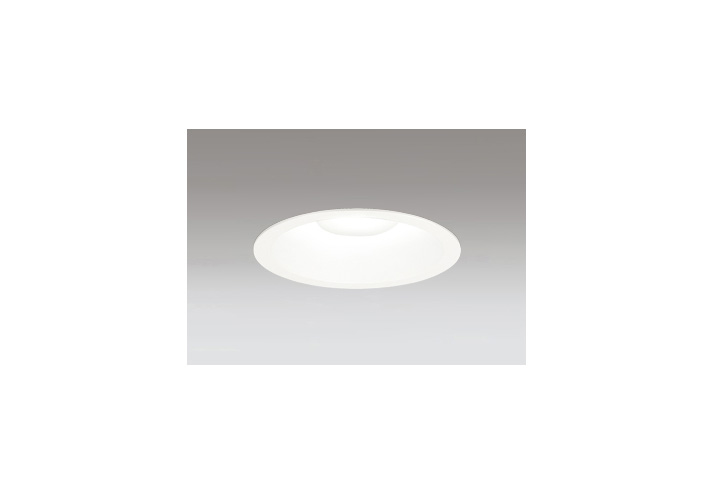 ＯＤＥＬＩＣ ＬＥＤ軒下用ベースダウンライト ＦＨＴ３２Ｗ相当 オフホワイト １０１° 埋込穴Φ１５０ｍｍ 温白色 ３５００K  Ｍ形 一般型 調光非対応 防雨形 XD457078
