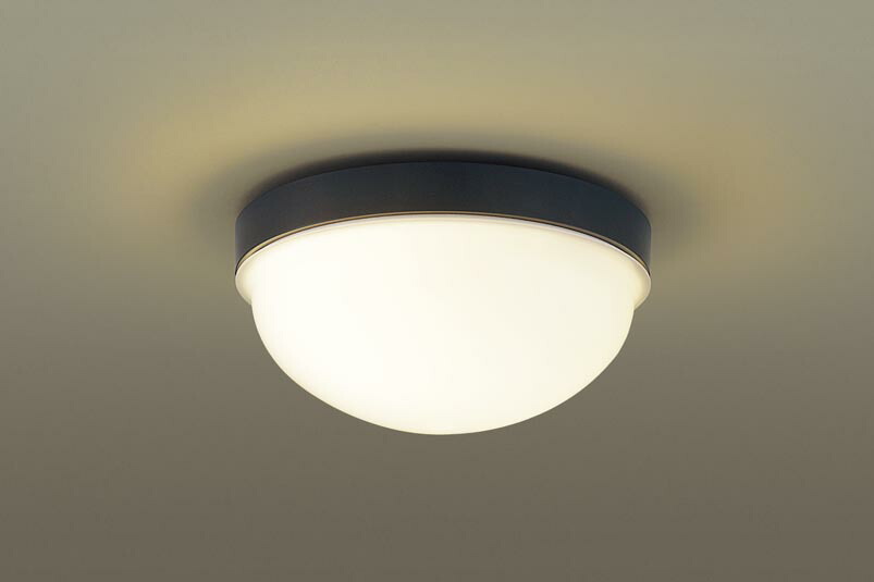 パナソニック　天井直付型・壁直付型　LED（電球色）　ポーチライト　LED電球交換型・防湿型・防雨型　60形電球2灯器具相当　LED電球一般電球タイプ2灯（E26）　ランプ付　LGW50633U