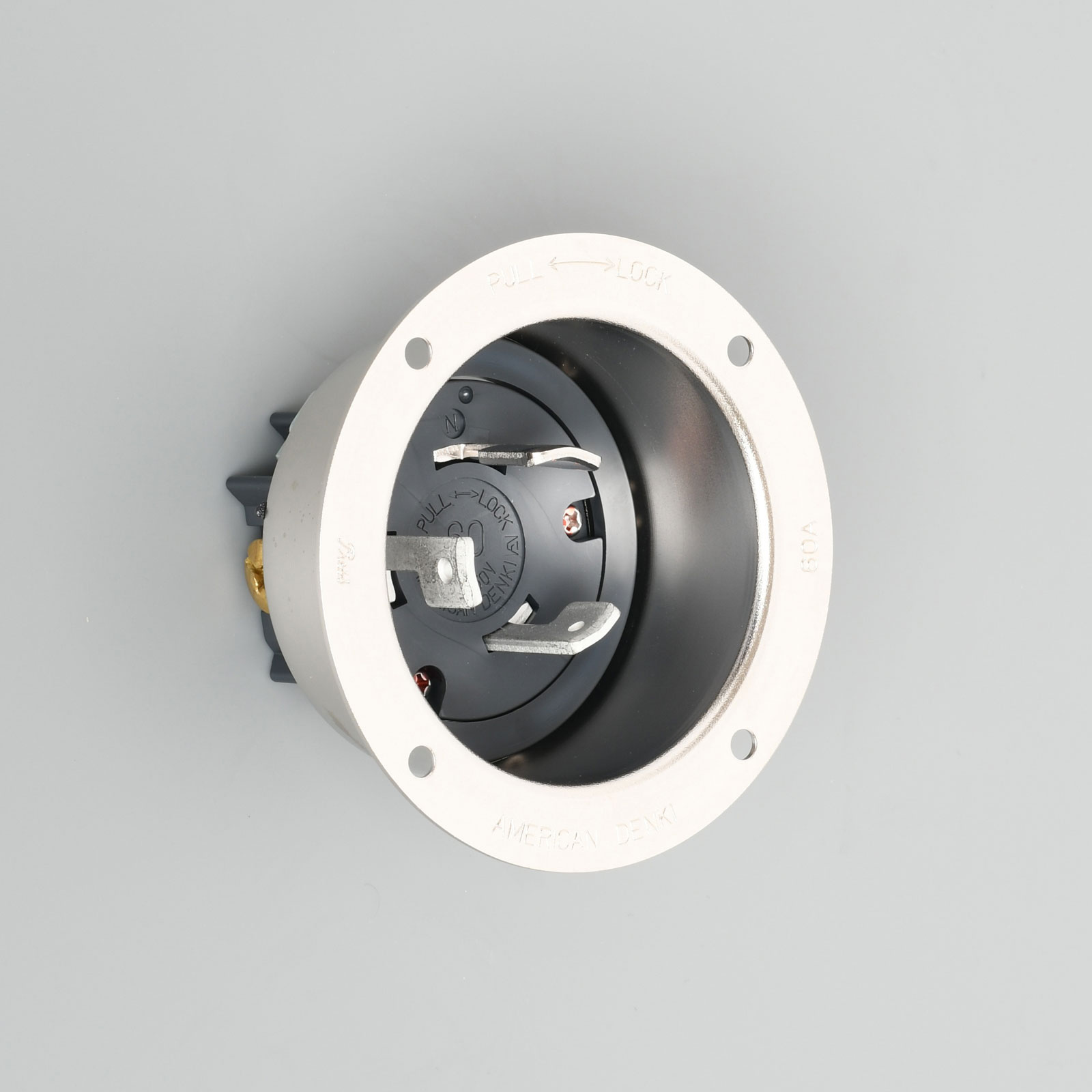 アメリカン電機 3P 60A 250V 引掛形フランジインレット (メタルケース) 3625