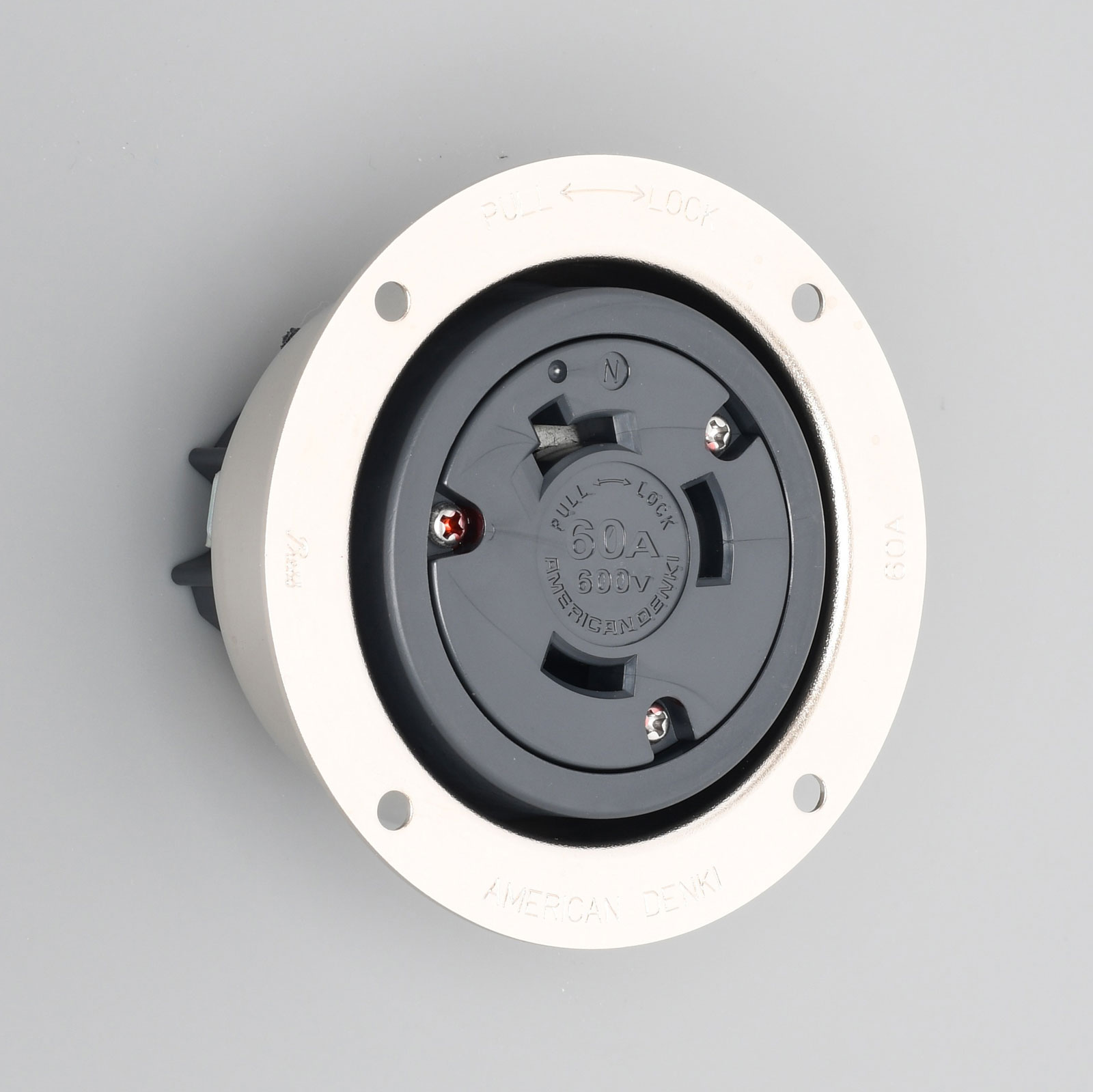 アメリカン電機　3P 60A 600V　引掛形フランジコンセント　3666｜オールライト 7,724円