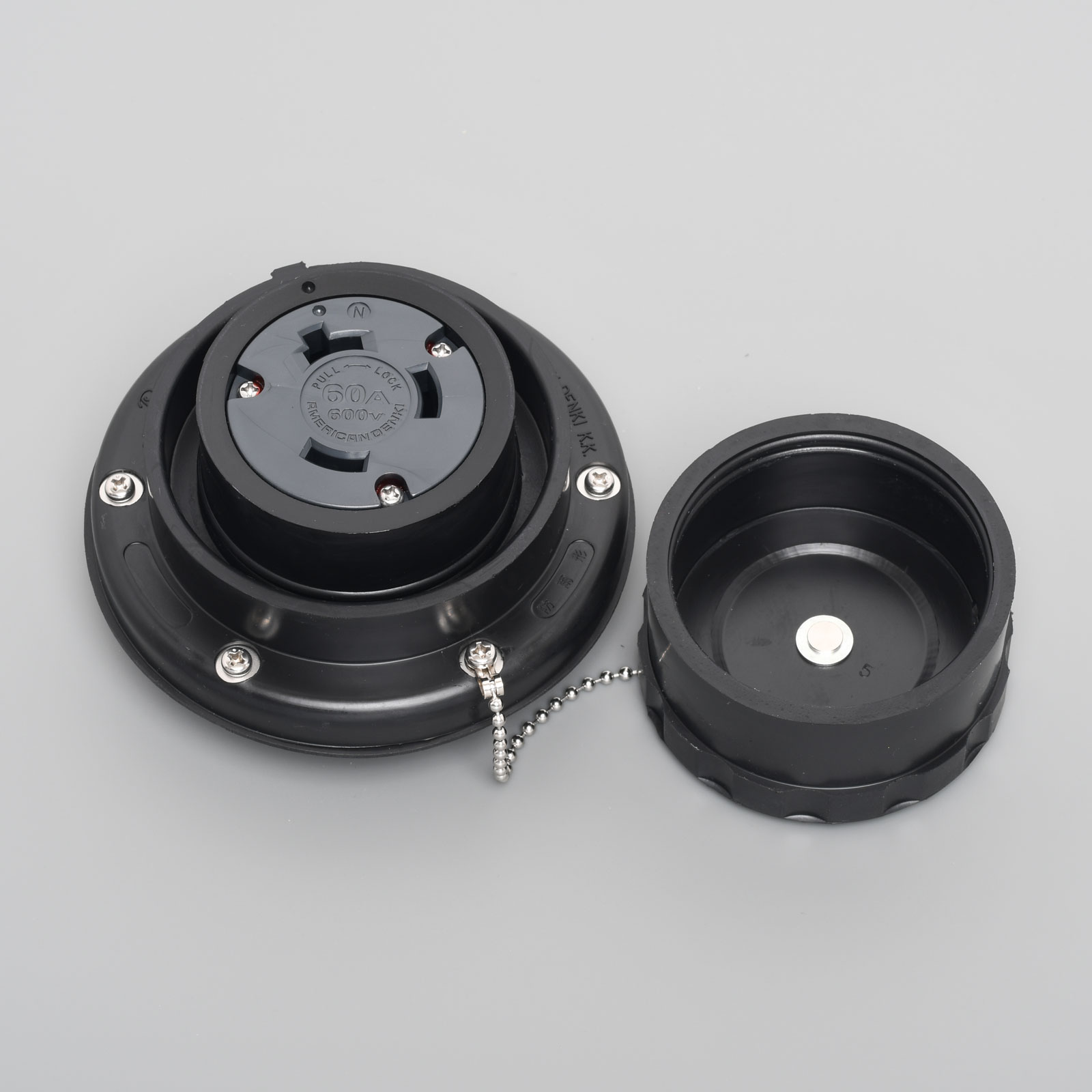 アメリカン電機　3P 60A 600V　引掛形防水形パネル用コンセント　3666RW