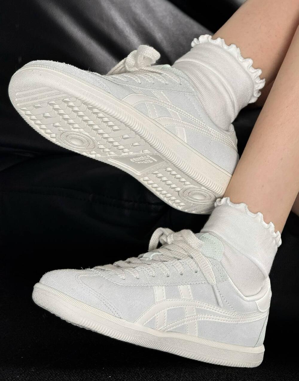 日本未入荷 Onitsuka Tiger オニツカタイガー Tokuten Cloud Blue トクテン クラウドブルー ユニセックススニーカー 1183C254-302