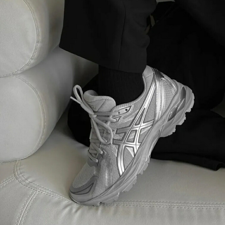 asics BONDAL 【新品／送料込】 asics - Asics Bondalの通販 by cocc｜アシックスショウジならラクマ