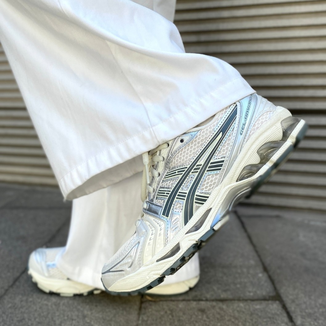 楽天市場】日本未発売 ASICS GEL-KAYANO 14 アシックス ゲル カヤノ14