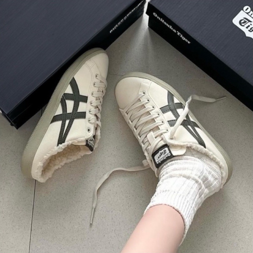 日本未発売 onitsukatiger オニツカタイガー DD調教師 サボット 皮膚軟化剤  レディース ミュール 防寒 生あたたかい 1183C087-200