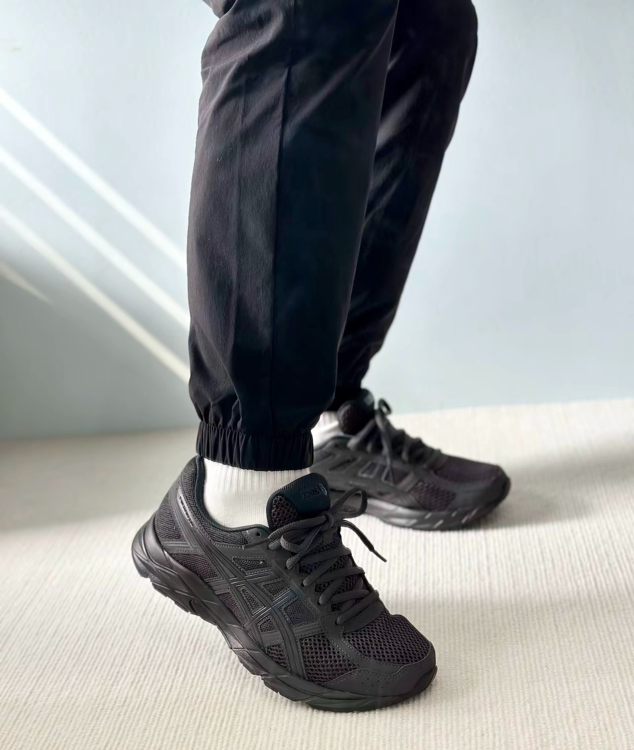 楽天市場】ASICS アシックス スニーカー GEL-CONTEND 8 1011B492-103