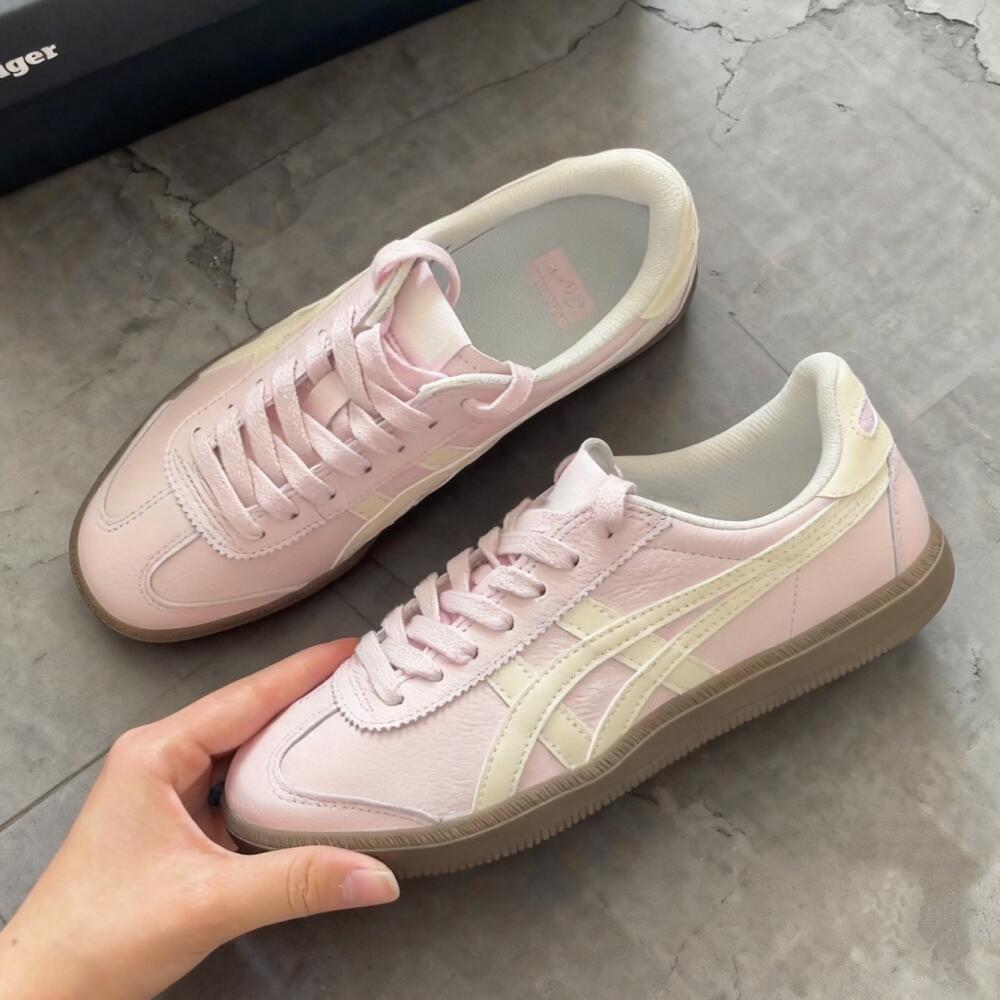 日本未入荷 Onitsuka Tiger Tokuten オニツカタイガー トクテン 結晶 サクラ色 レディーススニーカー Crystal Pink Cream 1183C429-700