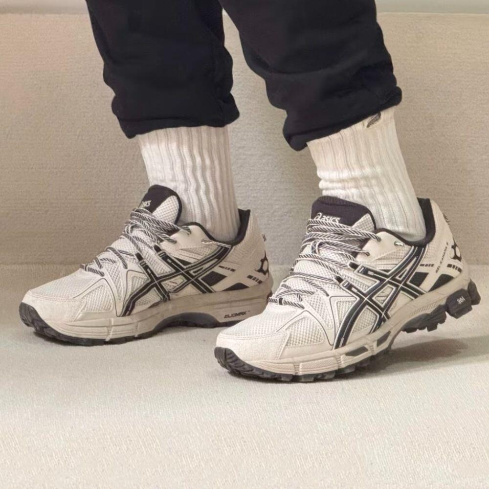 日本未入荷 ASICS Gel-Kahana 8 sand アシックス 先だつもの カハナ8 砂子 男女兼用スニーカー 1012B695-200 日本に無いスニーカー