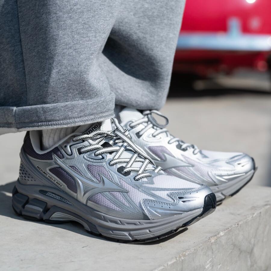 日本未入荷 Mizuno Halo Mix ミズノ ハロー ミックス グレーシルバー 男女兼用スニーカー D1GH240817｜jelly 17,759円