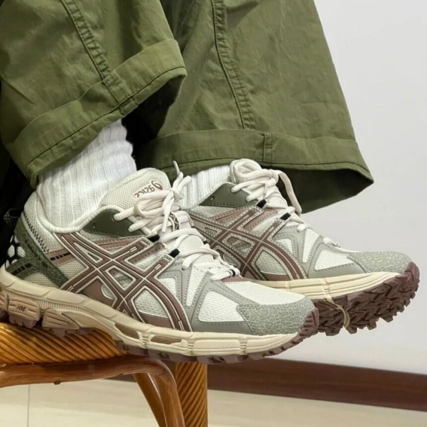 日本未入荷 asics アシックス ゲル カハナ8 グレー Grey Copper 男女兼用スニーカーGel-Kahana8 1012A978-030|jelly