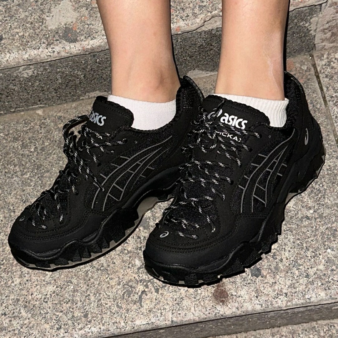 日本未入荷 ASICS Gel Pickax アシックス ゲル ピカクス トリプルブラック 男女兼用スニーカー 1203A746-001|jelly